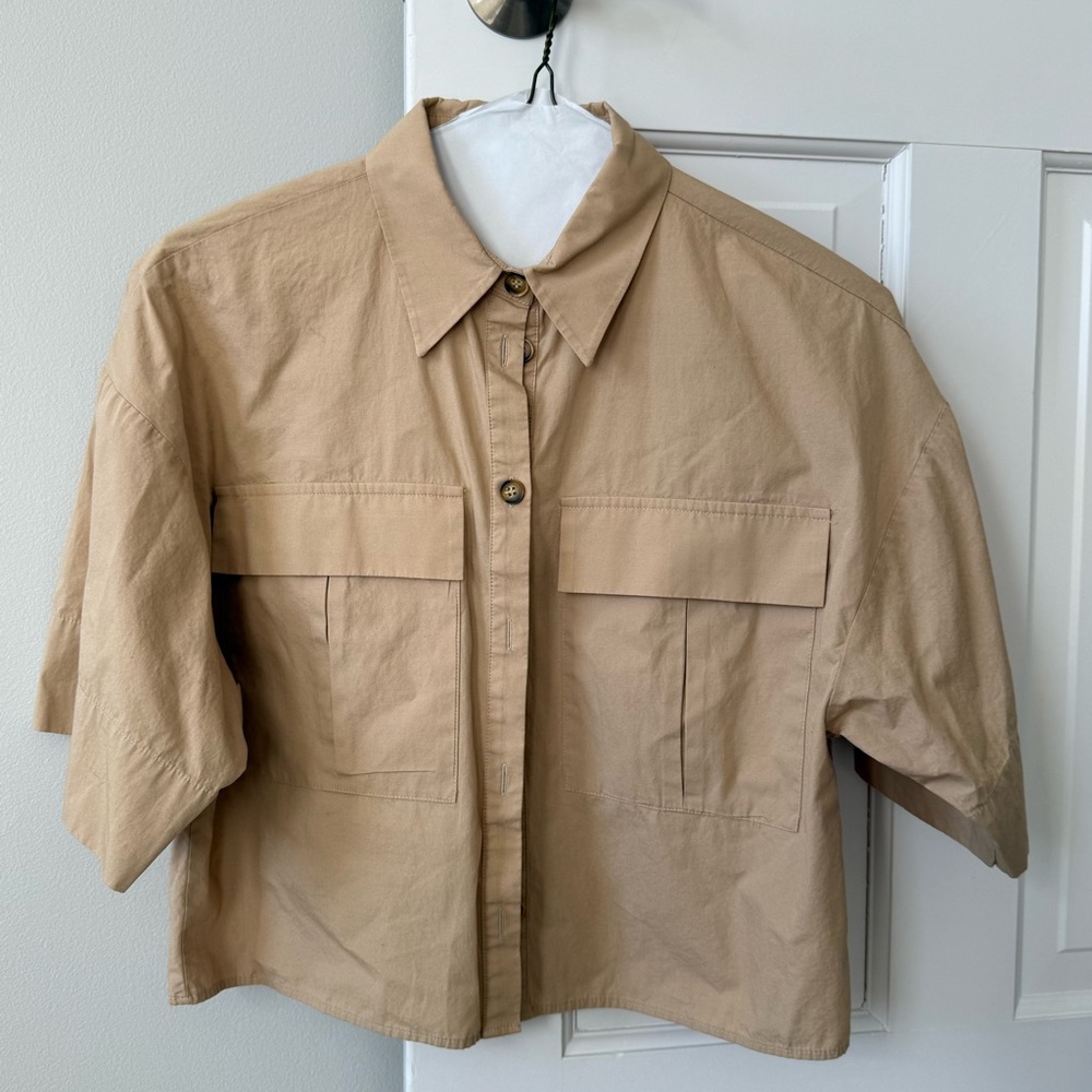 Zara Tan Button-Up Shirt Small Camp style minimalist short sleeve
